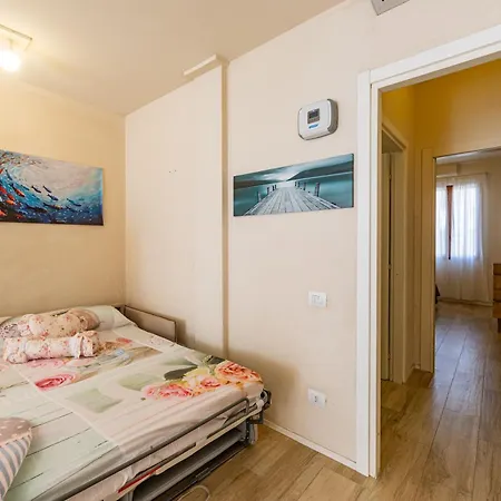 Designer In Apartament Porto Azzurro